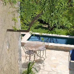 2* Bed & Breakfast Les Orangers