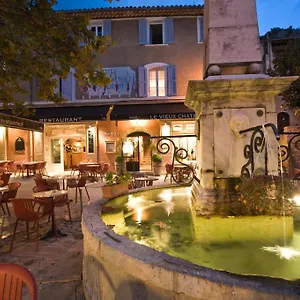 2* Hotel Le Vieux Chateau
